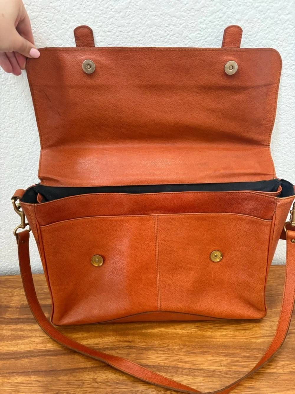 JP Ourse & Cie Vintage Chestnut Leather Laptop Bag Messenger Style Briefcase